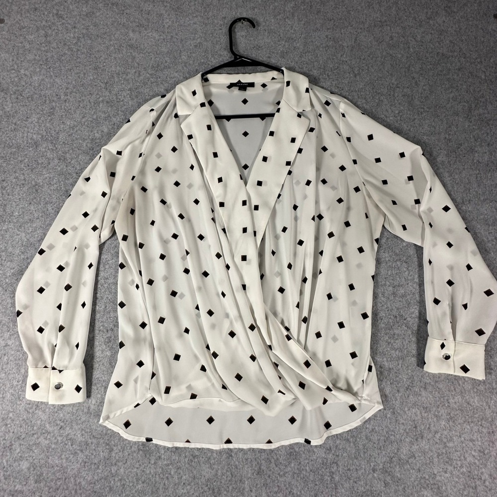 Alfani Surplice Blouse Womens Large White Geometric Long Sleeve V-Neck